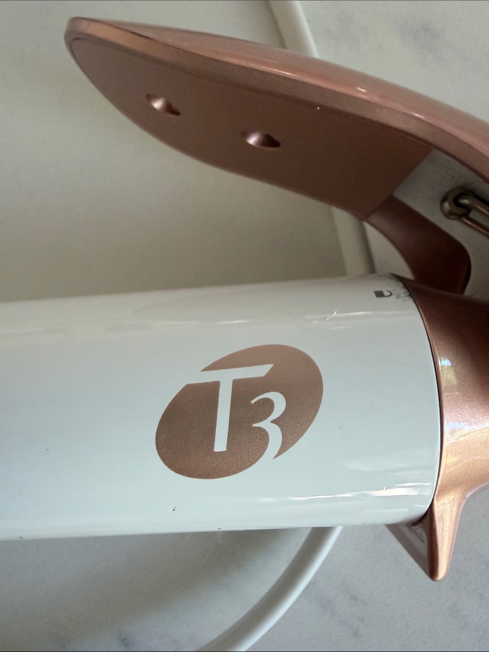 T3 White and Rose Gold Interchangeable Curling Iron Set - Picture 7 of 7